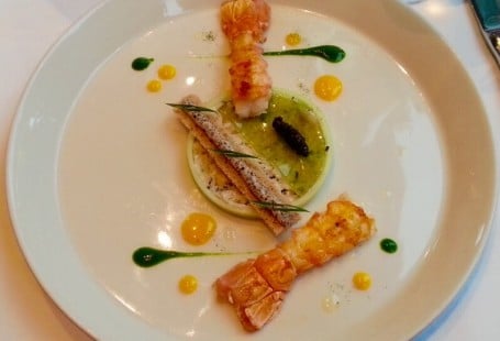 langoustines saisies, caviar, remoulade radis noir les toquées