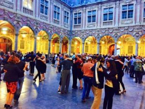 la vieille bourse que visiter à lille tango dimanche soir