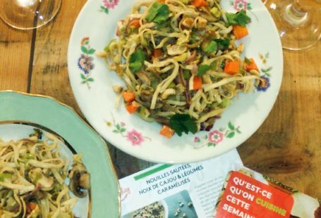 recette nouilles sautées plat asiatique Box à cuisiner mealizy chicon choc blog lille